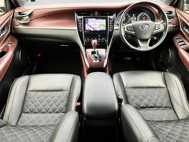 TOYOTA HARRIER 2WD 2016 Image 31