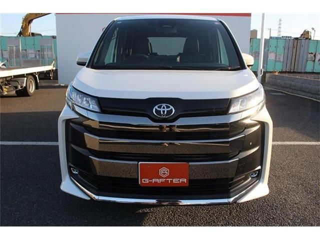 TOYOTA NOAH 4WD 2023 Image 31