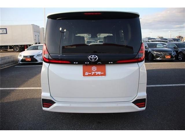 TOYOTA NOAH 4WD 2023 Image 31
