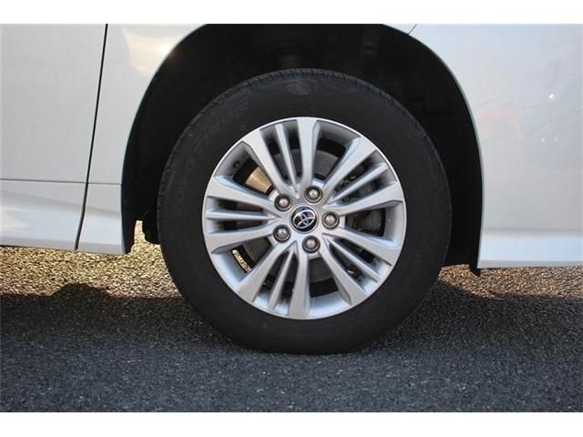 TOYOTA NOAH 4WD 2023 Image 31