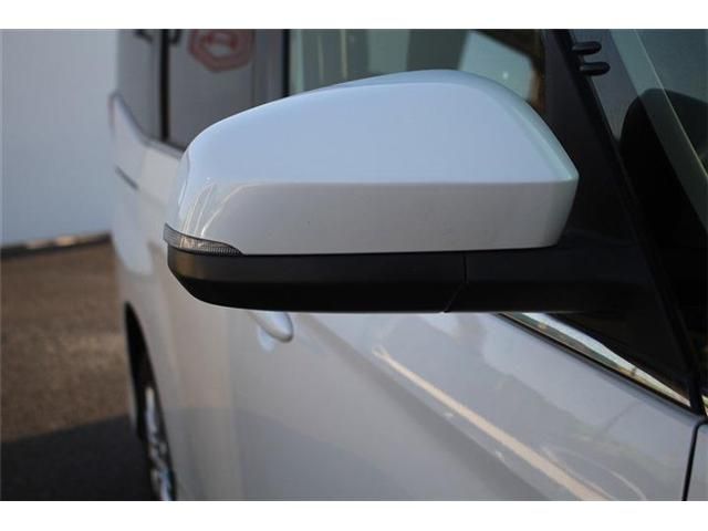 TOYOTA NOAH 4WD 2023 Image 31