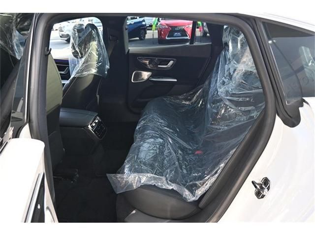 MERCEDES BENZ MERCEDES AMG EQE 2024 Image 31