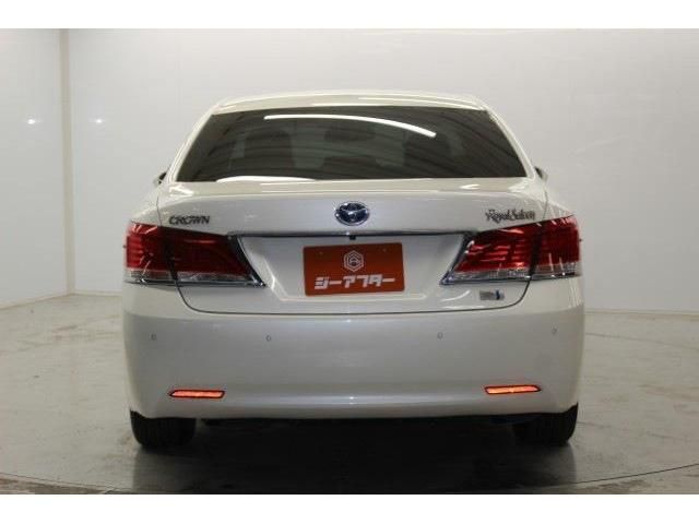 TOYOTA CROWN SEDAN HYBRID 2016 Image 31