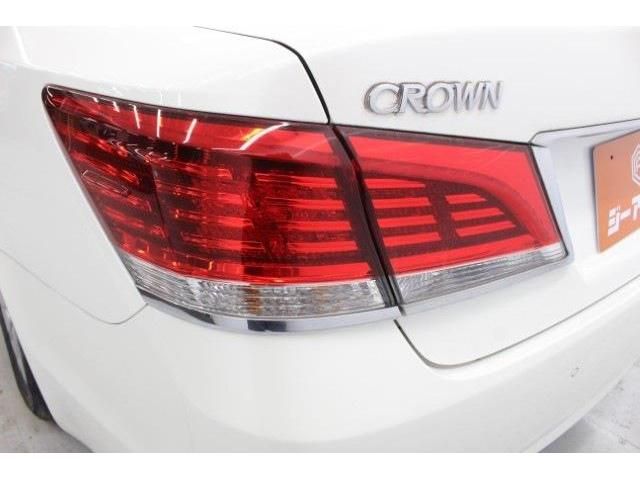 TOYOTA CROWN SEDAN HYBRID 2016 Image 31
