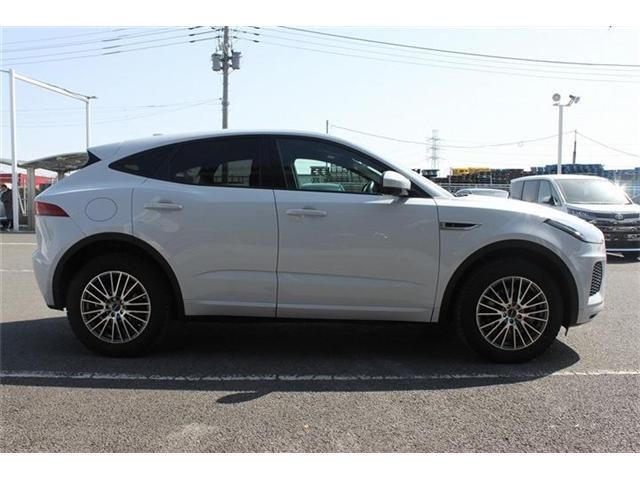 JAGUAR E-PACE 2018 Image 31