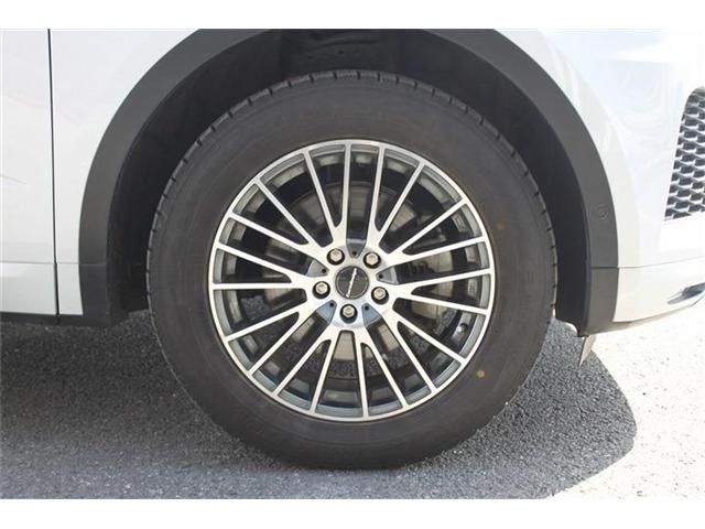 JAGUAR E-PACE 2018 Image 31