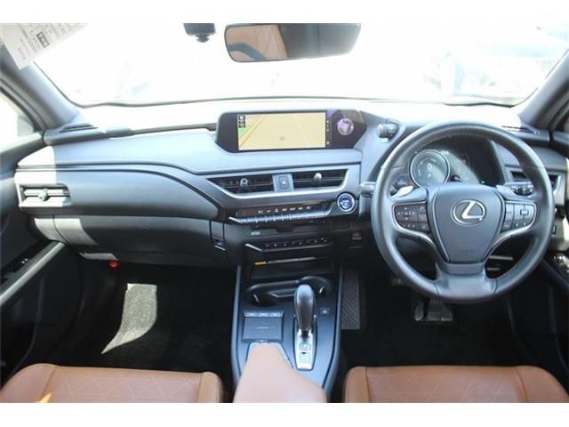 TOYOTA LEXUS UX300E 2021 Image 31