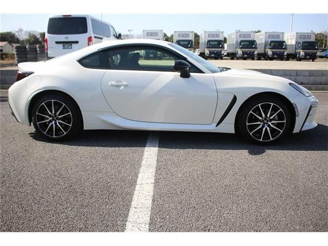 TOYOTA GR86 2023 Image 31