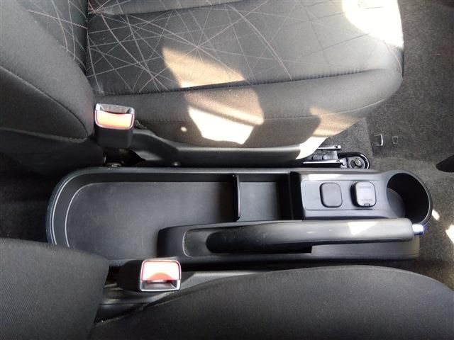 MAZDA DEMIO 2011 Image 31