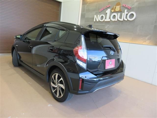 TOYOTA AQUA 2018 Image 31