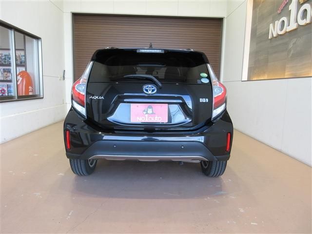 TOYOTA AQUA 2018 Image 31