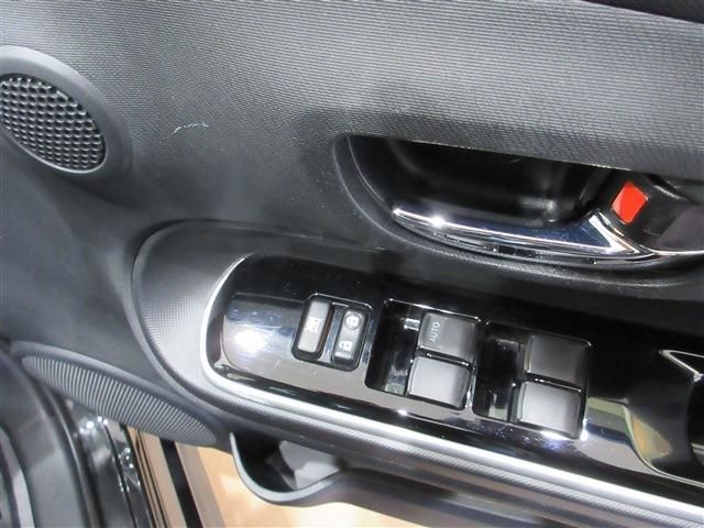 TOYOTA AQUA 2018 Image 31