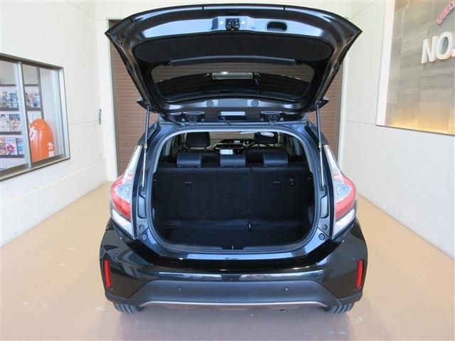 TOYOTA AQUA 2018 Image 31