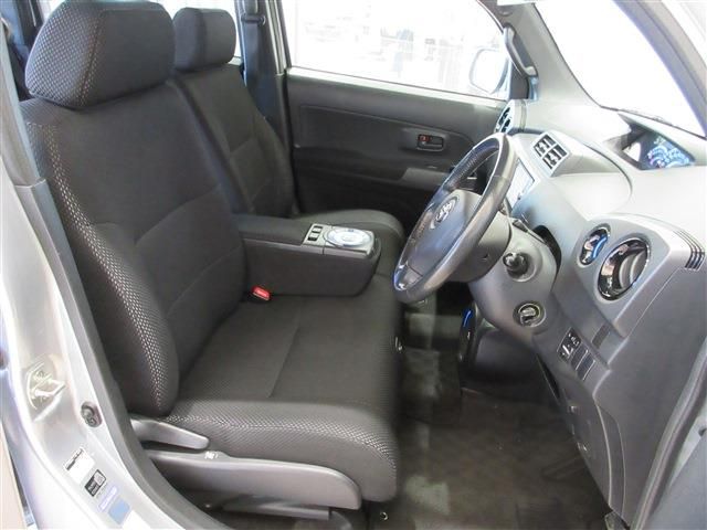 TOYOTA BB 2011 Image 31