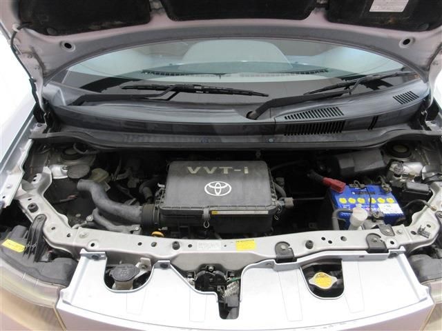 TOYOTA BB 2011 Image 31
