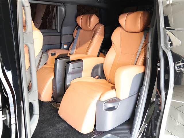 TOYOTA VELLFIRE  HYBRID 2024 Image 31