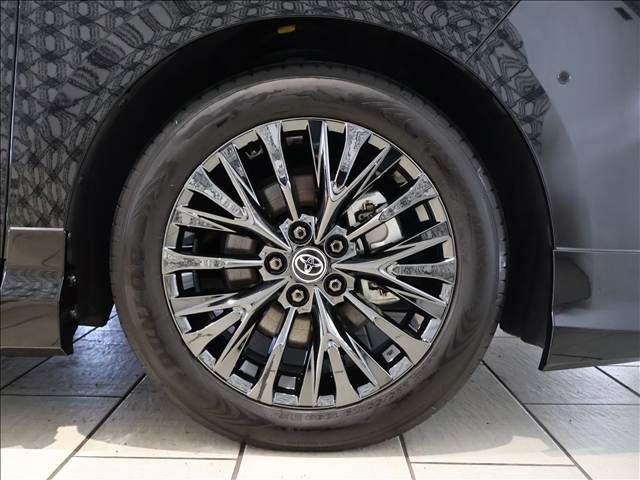 TOYOTA VELLFIRE  HYBRID 2024 Image 31