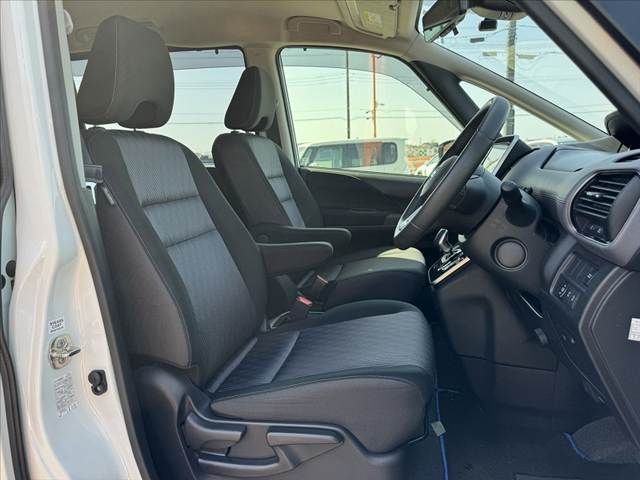 NISSAN SERENA  WG 2022 Image 31