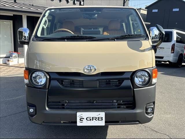 TOYOTA HIACE VAN 4WD 2026 Image 31