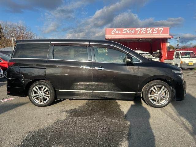 NISSAN ELGRAND 2012 Image 31