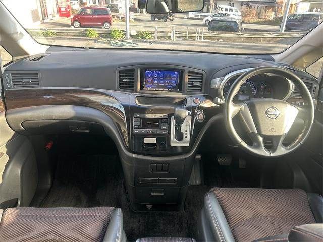 NISSAN ELGRAND 2012 Image 31