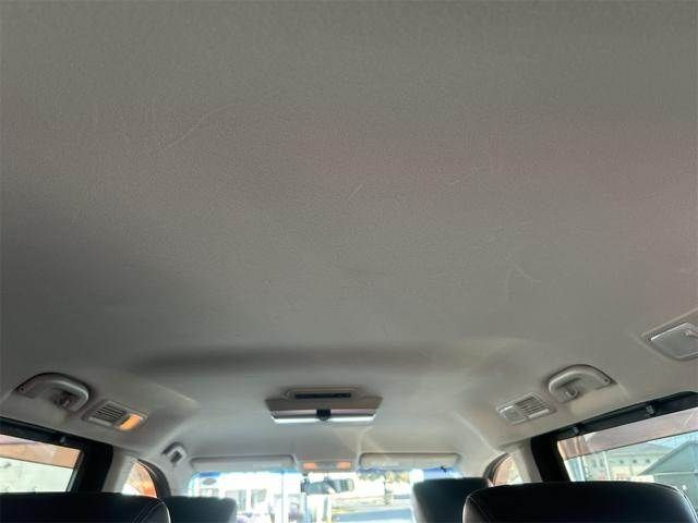 NISSAN ELGRAND 2012 Image 31