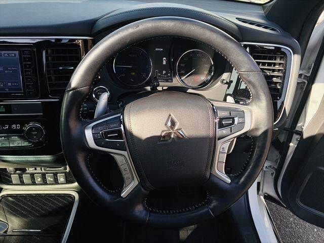 MITSUBISHI OUTLANDER PHEV 2018 Image 31