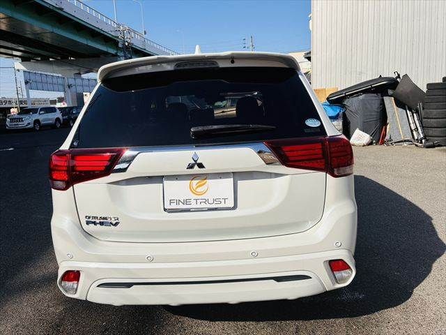 MITSUBISHI OUTLANDER PHEV 2018 Image 31