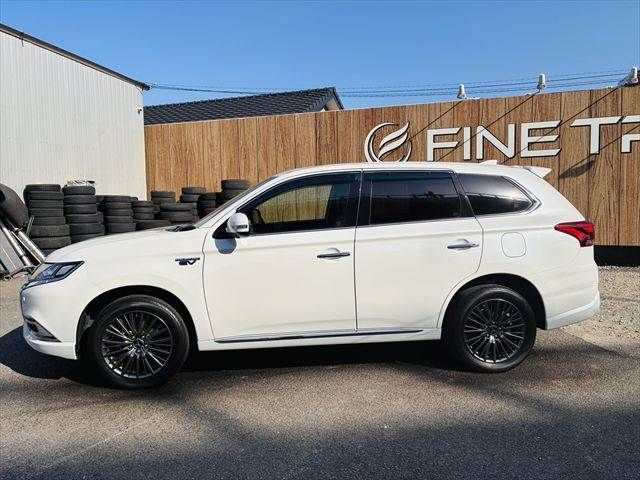 MITSUBISHI OUTLANDER PHEV 2018 Image 31