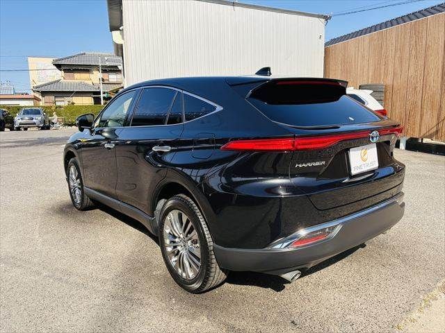 TOYOTA HARRIER HYBRID 2021 Image 31