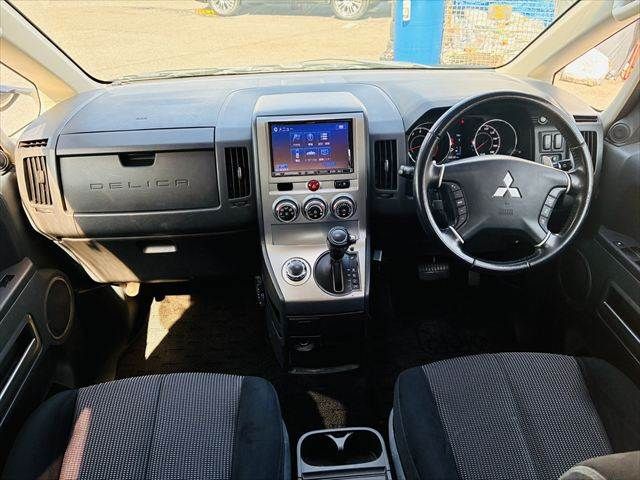 MITSUBISHI DELICA D:5 2WD 2011 Image 31