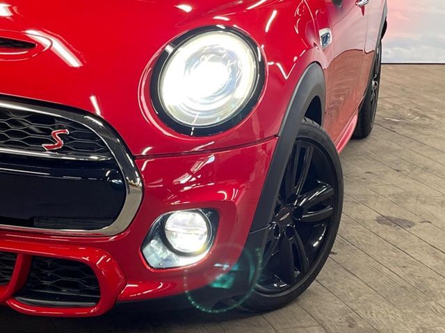 BMW MINI COOPER S 5D 2015 Image 31