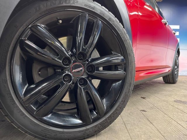 BMW MINI COOPER S 5D 2015 Image 31