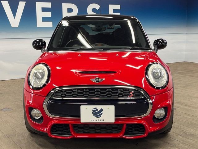 BMW MINI COOPER S 5D 2015 Image 31