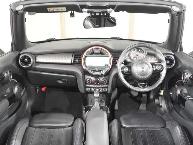 BMW MINI COOPER S OP 2017 Image 31