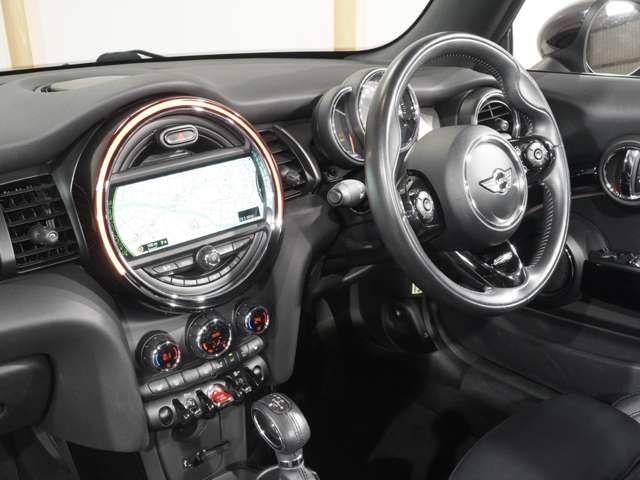 BMW MINI COOPER S OP 2017 Image 31