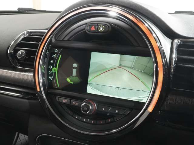 BMW MINI COOPER SD C 2017 Image 31