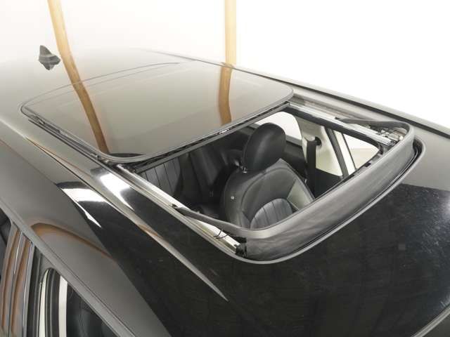 BMW MINI COOPER SD C 2017 Image 31