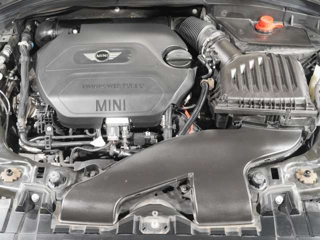 BMW MINI COOPER SD C 2017 Image 31