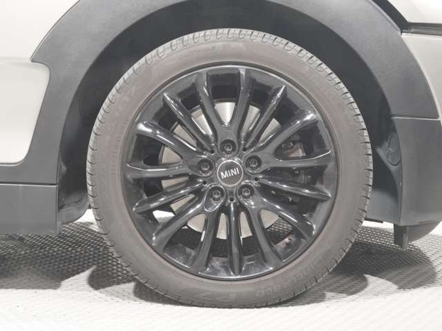 BMW MINI COOPER SD C 2017 Image 31