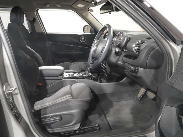 BMW MINI COOPER SD C 2017 Image 31