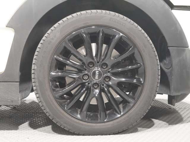 BMW MINI COOPER S CL 2018 Image 31