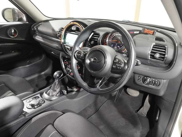 BMW MINI COOPER S CL 2018 Image 31