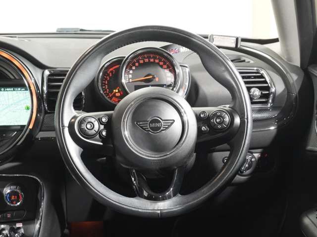 BMW MINI COOPER S CL 2018 Image 31