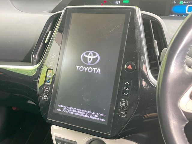 TOYOTA PRIUS PHV 2017 Image 31