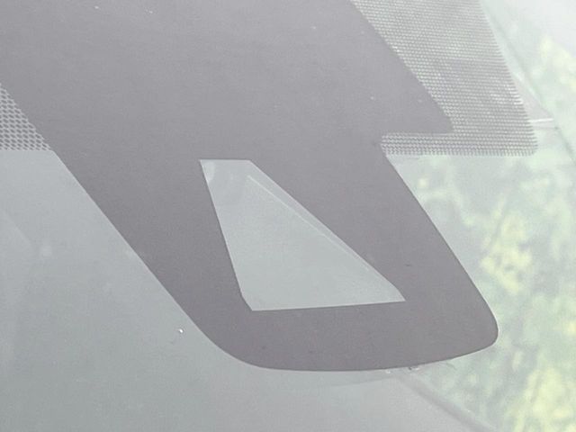 TOYOTA PRIUS PHV 2017 Image 31