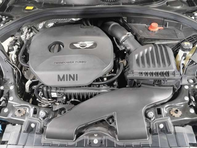 BMW MINI COOPER CLUB 2016 Image 31