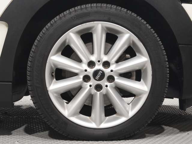 BMW MINI COOPER CLUB 2016 Image 31