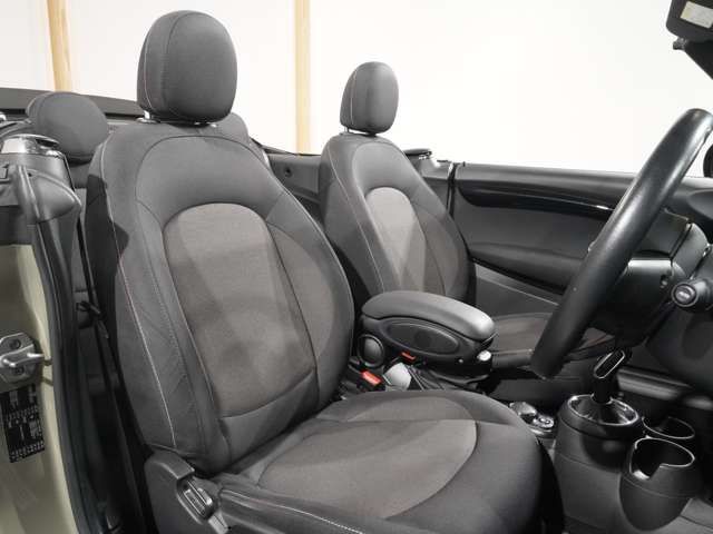 BMW MINI COOPER OPEN 2018 Image 31