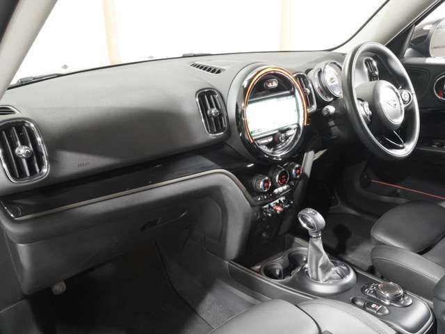 BMW MINI COOPER D CROSSO 2019 Image 31